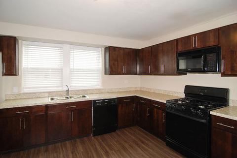 7401 W 58th Pl, Summit, IL 60501 photo 12
