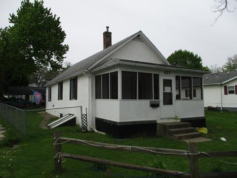 527 E Dakota St, Spring Valley, IL 61362 photo 1
