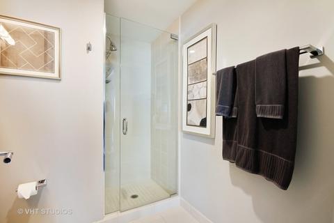 21 E Huron St #1307, Chicago, IL 60611 photo 9