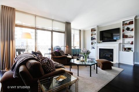 21 E Huron St #1307, Chicago, IL 60611 photo 2