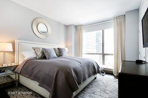 21 E Huron St #1307, Chicago, IL 60611 photo 6