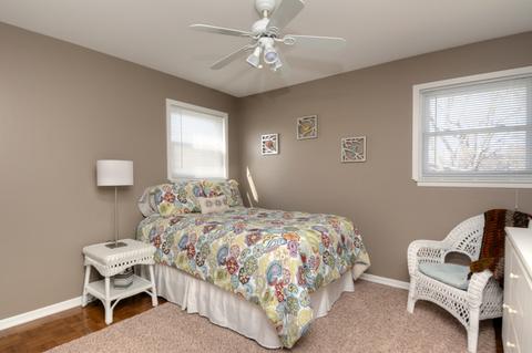 922 E Paddock Dr, Palatine, IL 60074 photo 13