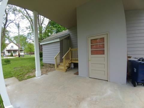 44 Jefferson Ave, Elgin, IL 60120 photo 17