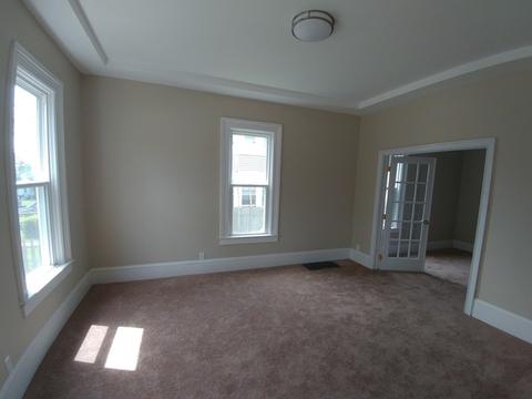 44 Jefferson Ave, Elgin, IL 60120 photo 5
