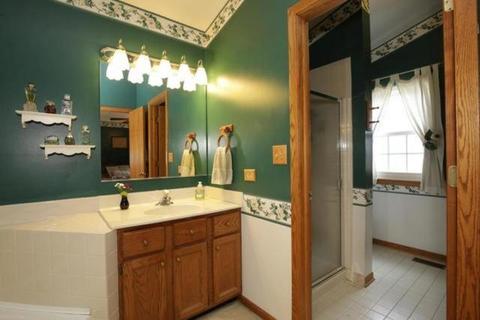 2010 Clematis Dr, Algonquin, IL 60102 photo 15