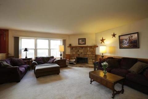 2010 Clematis Dr, Algonquin, IL 60102 photo 9