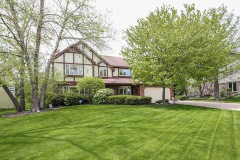8500 Walredon Ave, Burr Ridge, IL 60527 photo 1