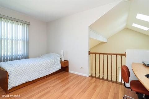 1050 Weeping Willow Dr, Wheeling, IL 60090 photo 7