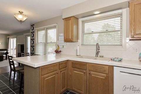 419 Sequoia Trl, Cary, IL 60013 photo 3