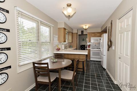 419 Sequoia Trl, Cary, IL 60013 photo 5