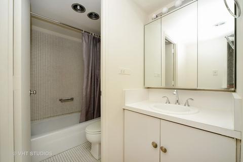 175 E Delaware Pl #5106, Chicago, IL 60611 photo 7