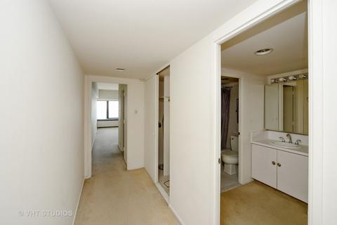 175 E Delaware Pl #5106, Chicago, IL 60611 photo 2