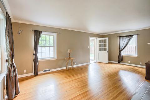 311 S Willis Ave, Champaign, IL 61821 photo 5