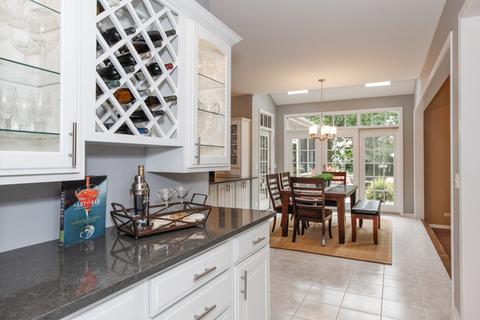 876 Deerpath Ct, Wheaton, IL 60189 photo 10