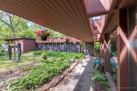 33 W740 White Thorne Rd, Wayne, IL 60184 photo 3