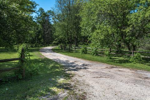33 W740 White Thorne Rd, Wayne, IL 60184 photo 39