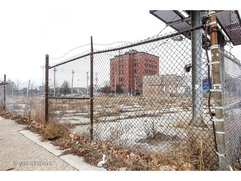 669 E Pershing Rd, Chicago, IL 60653 photo 6