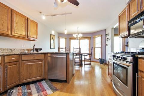 125 1st St, Itasca, IL 60143 photo 4