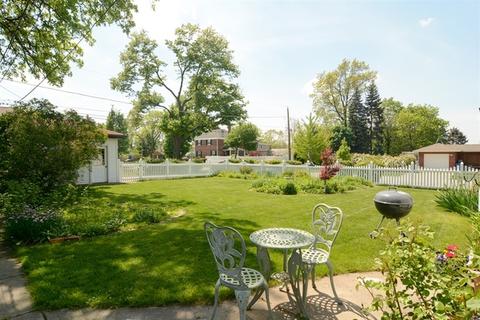 665 E Golf Rd, Des Plaines, IL 60016 photo 16
