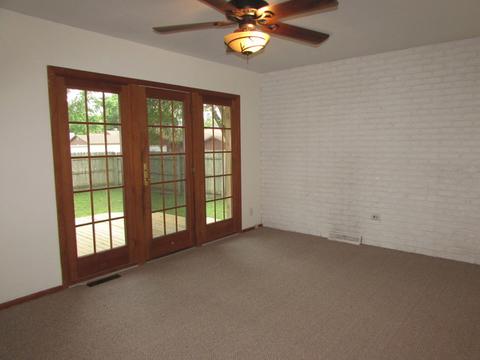 360 E Munroe St, Bourbonnais, IL 60914 photo 5