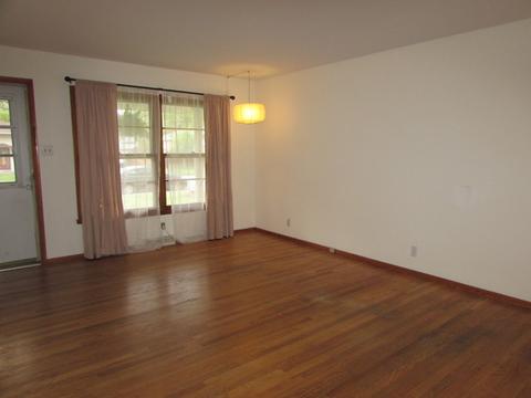 360 E Munroe St, Bourbonnais, IL 60914 photo 4