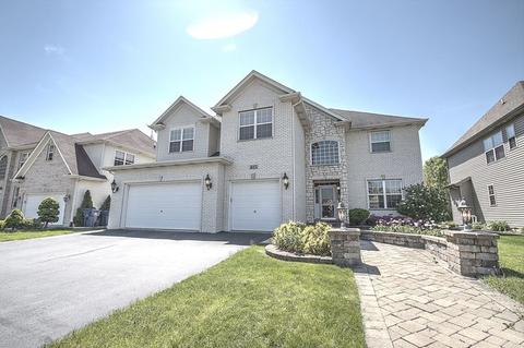 415 E Comstock Ave, Addison, IL 60101 photo 2
