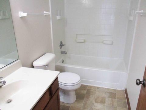 4520 Deames St, Plano, IL 60545 photo 9