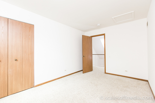 4532 Olmstead Dr, Hoffman Estates, IL 60192 photo 15