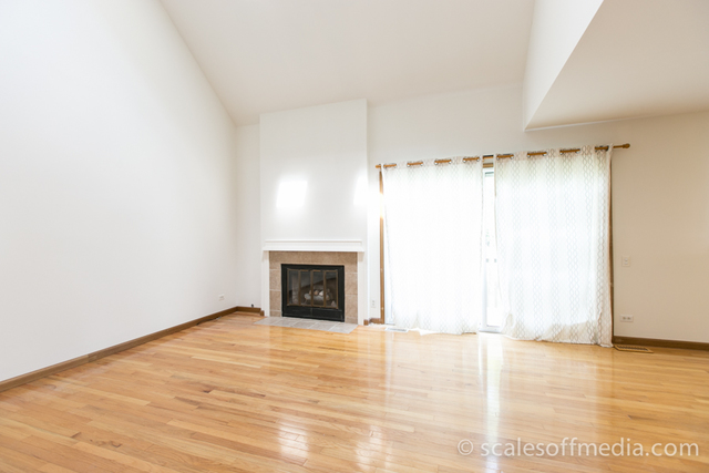 4532 Olmstead Dr, Hoffman Estates, IL 60192 photo 8