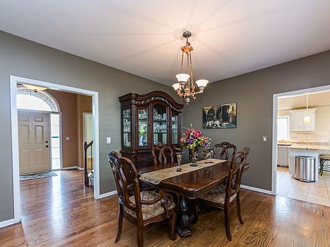 640 Rose Ln, Bartlett, IL 60103 photo 9