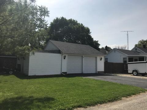 261 E Union St, Seneca, IL 61360 photo 2