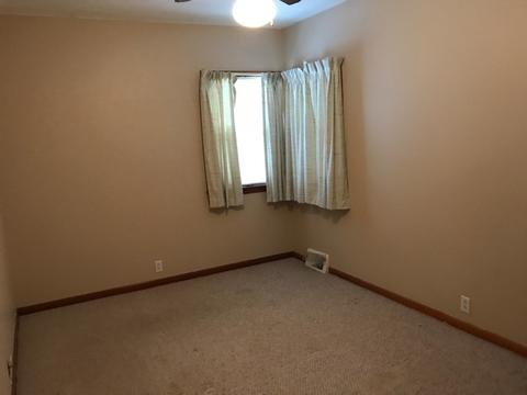 261 E Union St, Seneca, IL 61360 photo 17