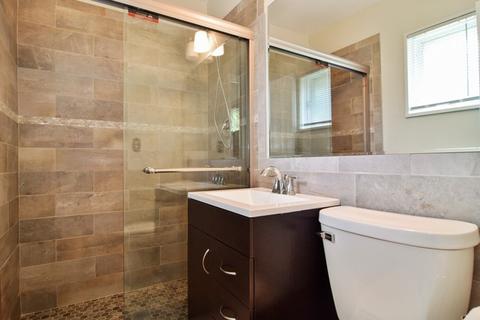 535 Geronimo St, Hoffman Estates, IL 60169 photo 8