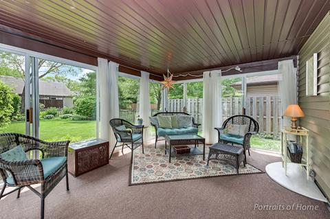 2015 Cromwell Dr, Wheaton, IL 60189 photo 22