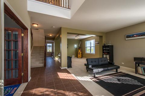 3093 Chalkstone Ave, Elgin, IL 60124 photo 7