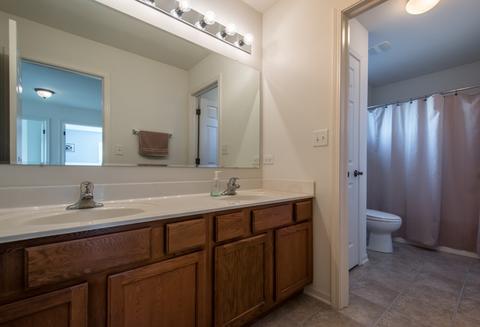 3093 Chalkstone Ave, Elgin, IL 60124 photo 31