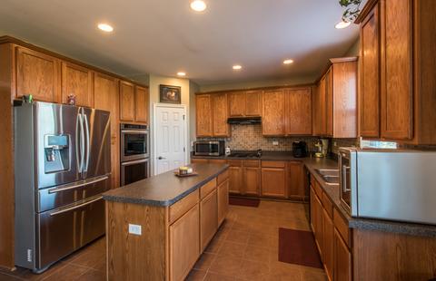 3093 Chalkstone Ave, Elgin, IL 60124 photo 22