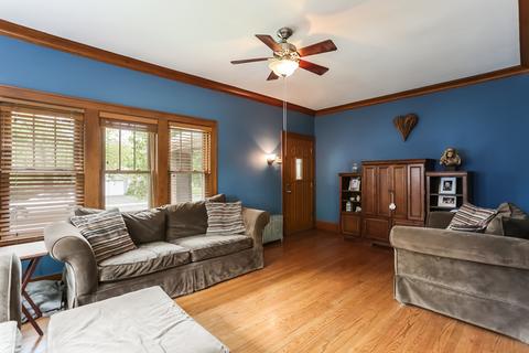 207 N Hunter St, Thornton, IL 60476 photo 3