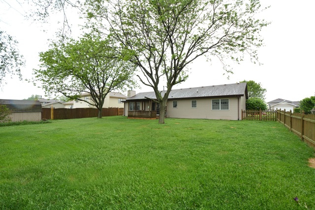 516 E Walnut St E, Peotone, IL 60468 photo 24