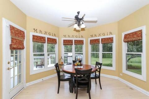 1907 Wicklow Rd, Naperville, IL 60564 photo 6