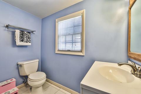 317 Addison Rd, Riverside, IL 60546 photo 17