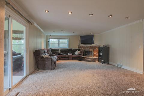1245 Mallard Dr, Elgin, IL 60123 photo 13