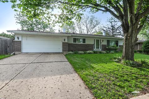1245 Mallard Dr, Elgin, IL 60123 photo 1