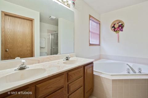 24055 W Heather Ct, Plainfield, IL 60585 photo 6