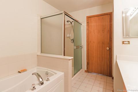 1562 Matthew Dr, Algonquin, IL 60102 photo 16