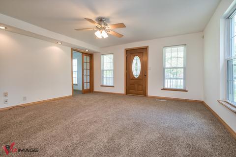 210 Sheldon Ave, Campus, IL 60920 photo 7