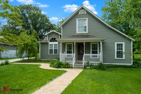 210 Sheldon Ave, Campus, IL 60920 photo 1
