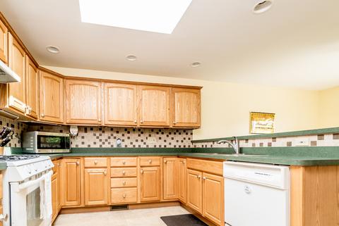 16205 Fairfield Dr, Plainfield, IL 60586 photo 6