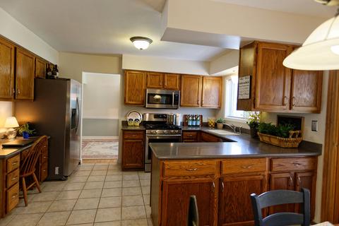1165 Hull Ct, Aurora, IL 60504 photo 11