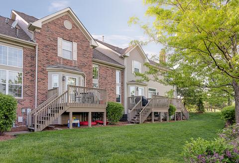 5455 Mcdonough Rd, Hoffman Estates, IL 60192 photo 16